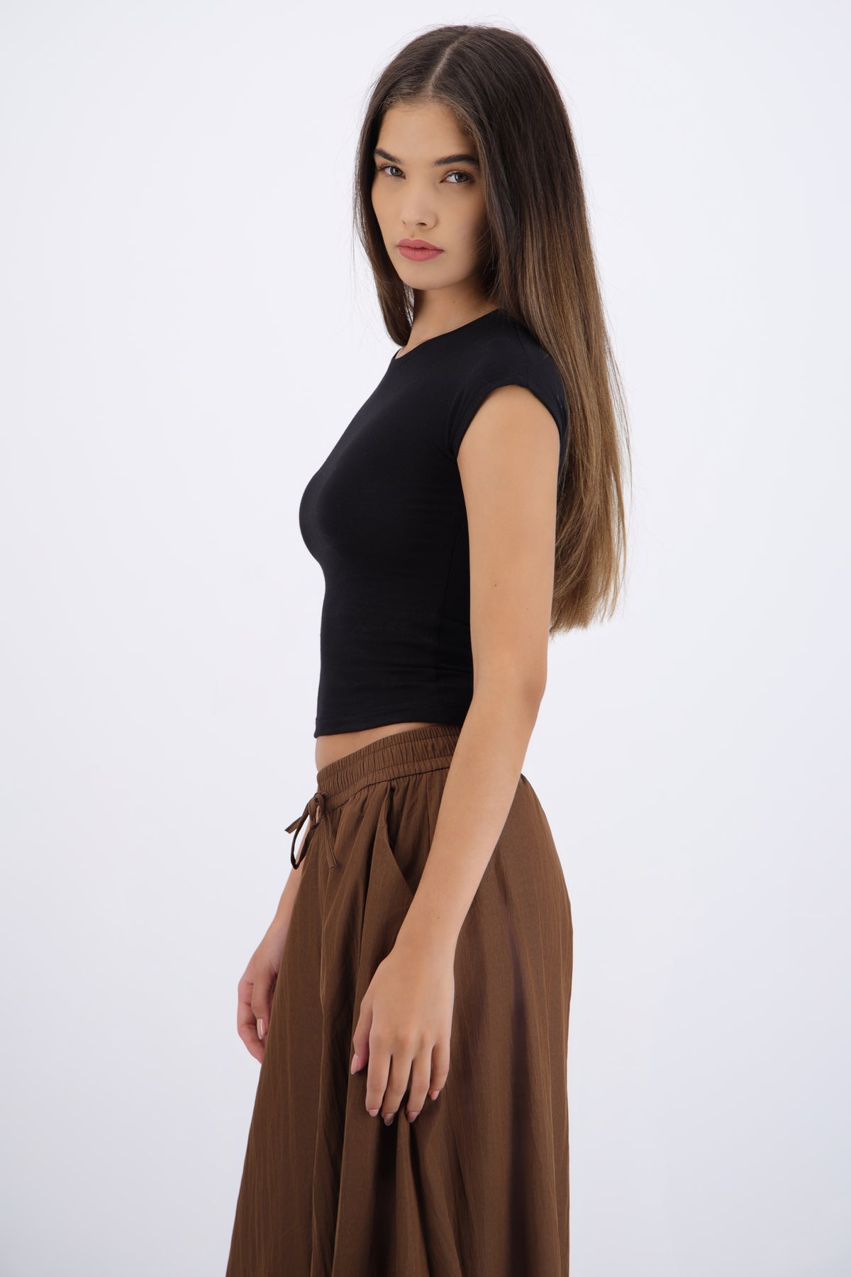Top crop manga corta gajo NEGRO