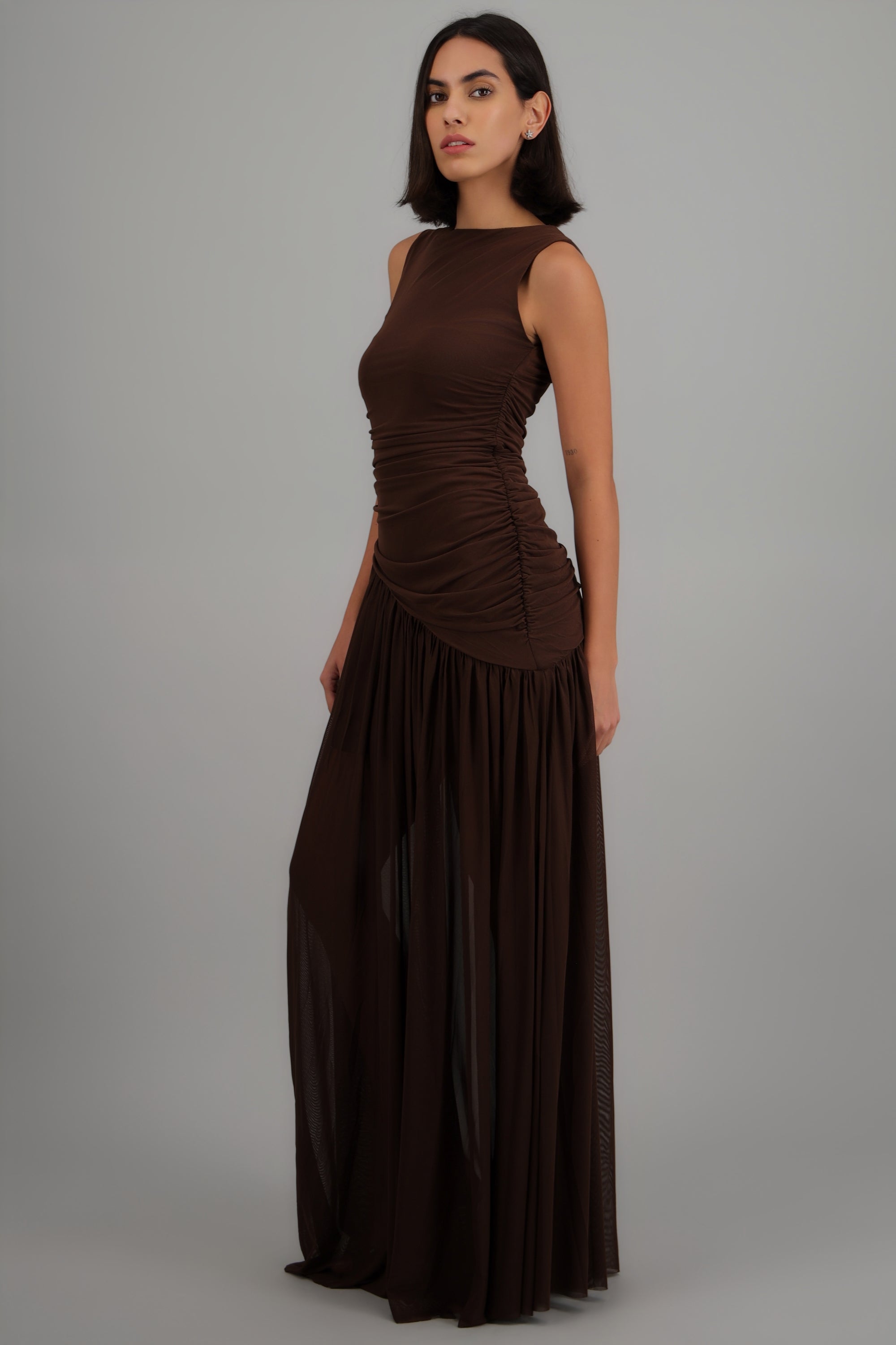 Vestido mesh largo drapeado CHOCOLATE
