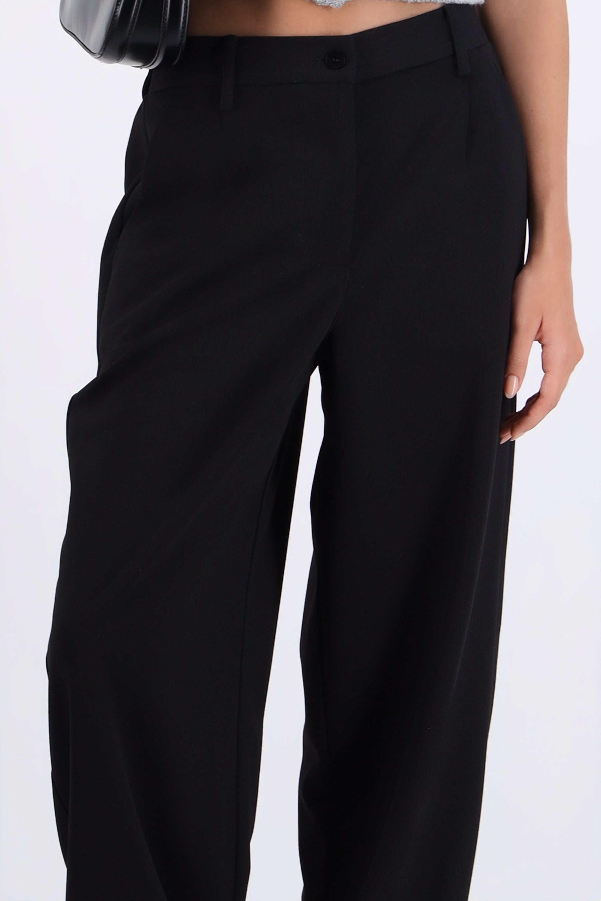 Pantalon recto liso NEGRO