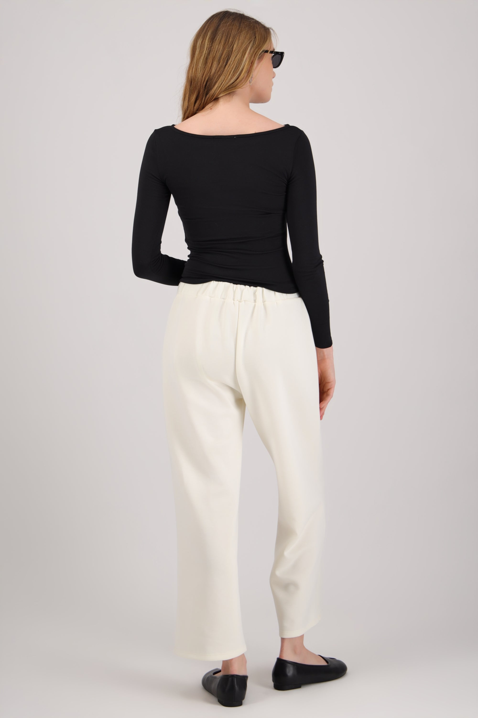 Pantalon recto pretina elastica HUESO