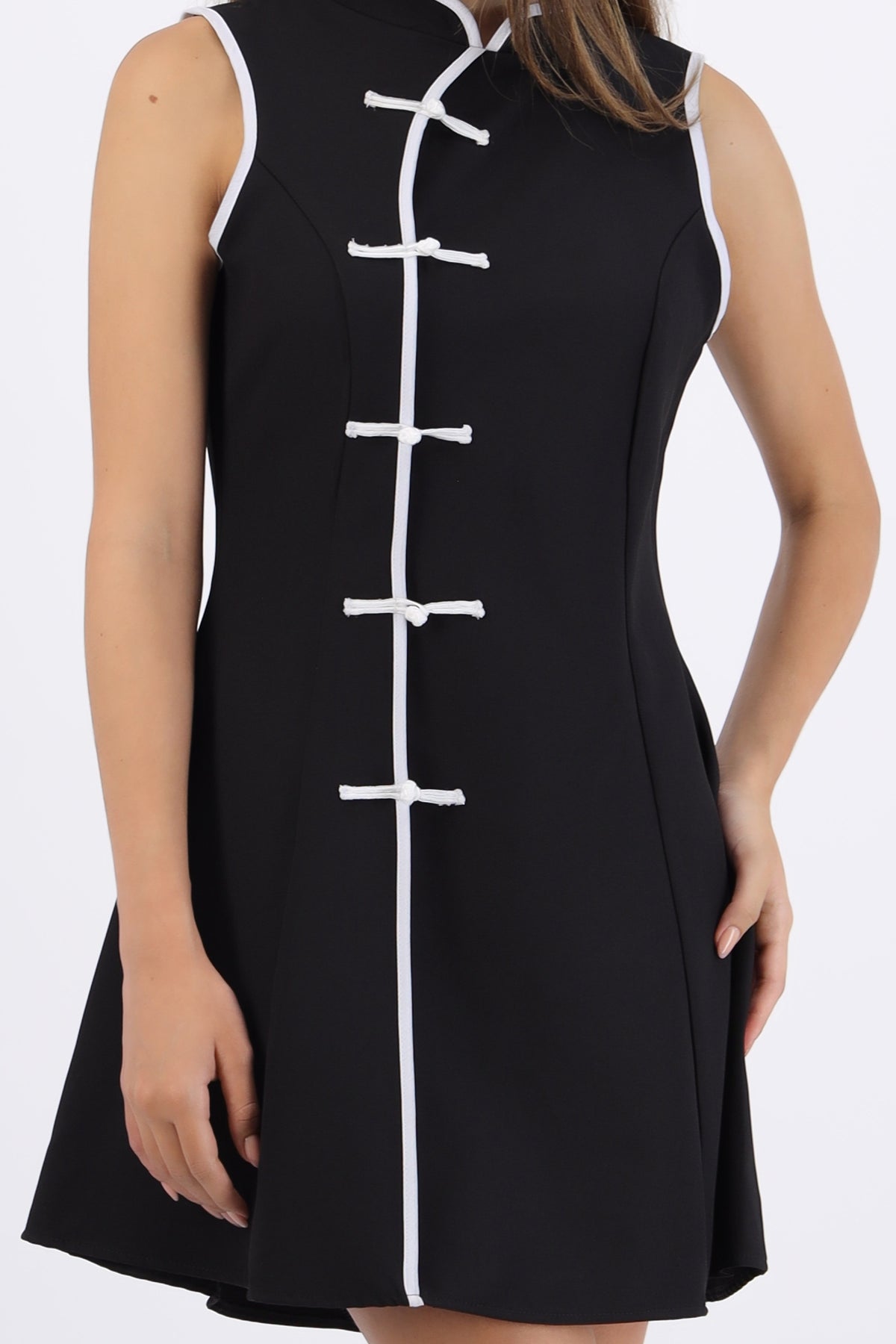 Vestido mini alamares NEGRO BLANCO
