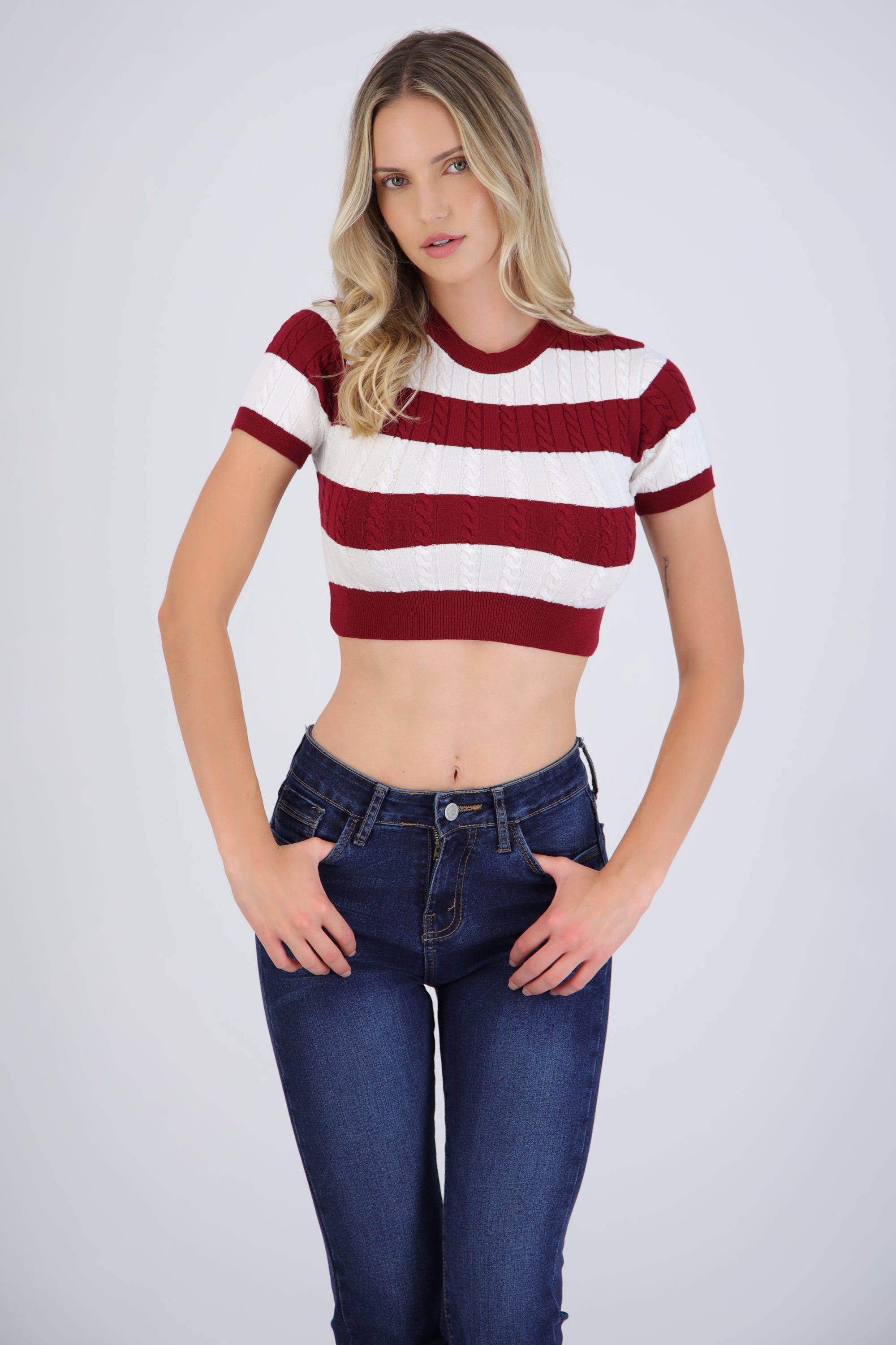 Top líneas detalle trenza