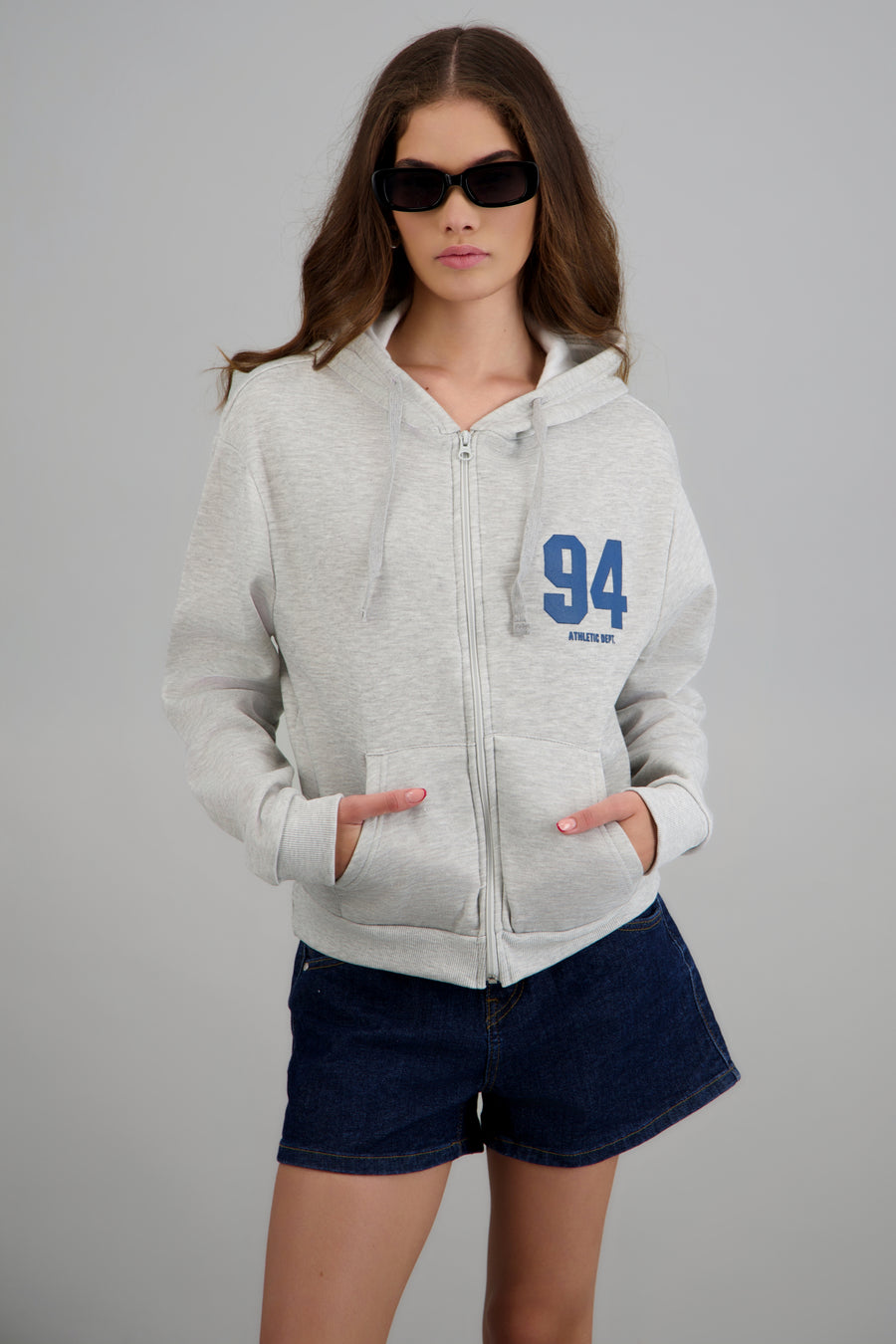 Sudadera con cierre estampado