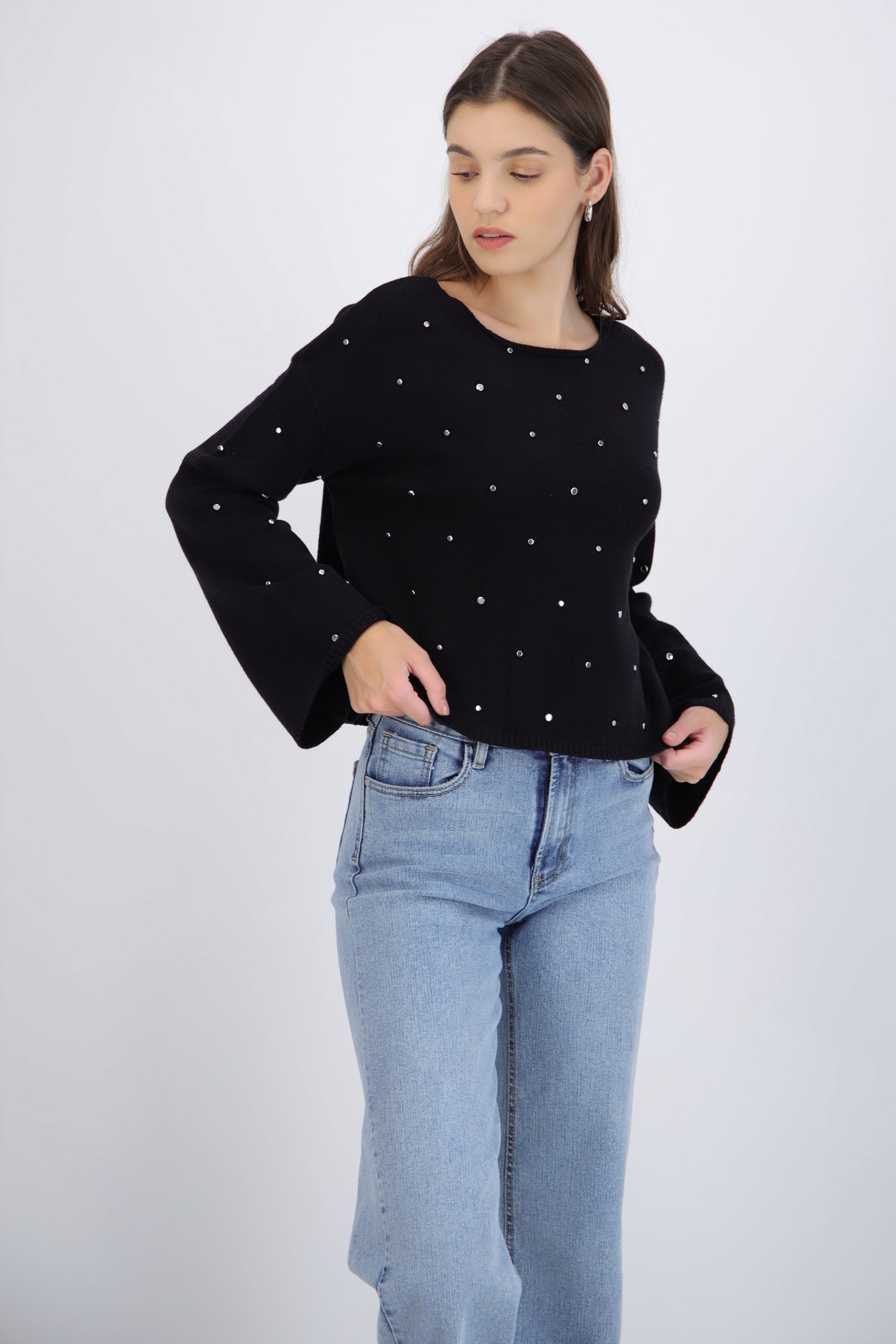 Suéter tejido con studs