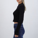 Suéter crop peluche