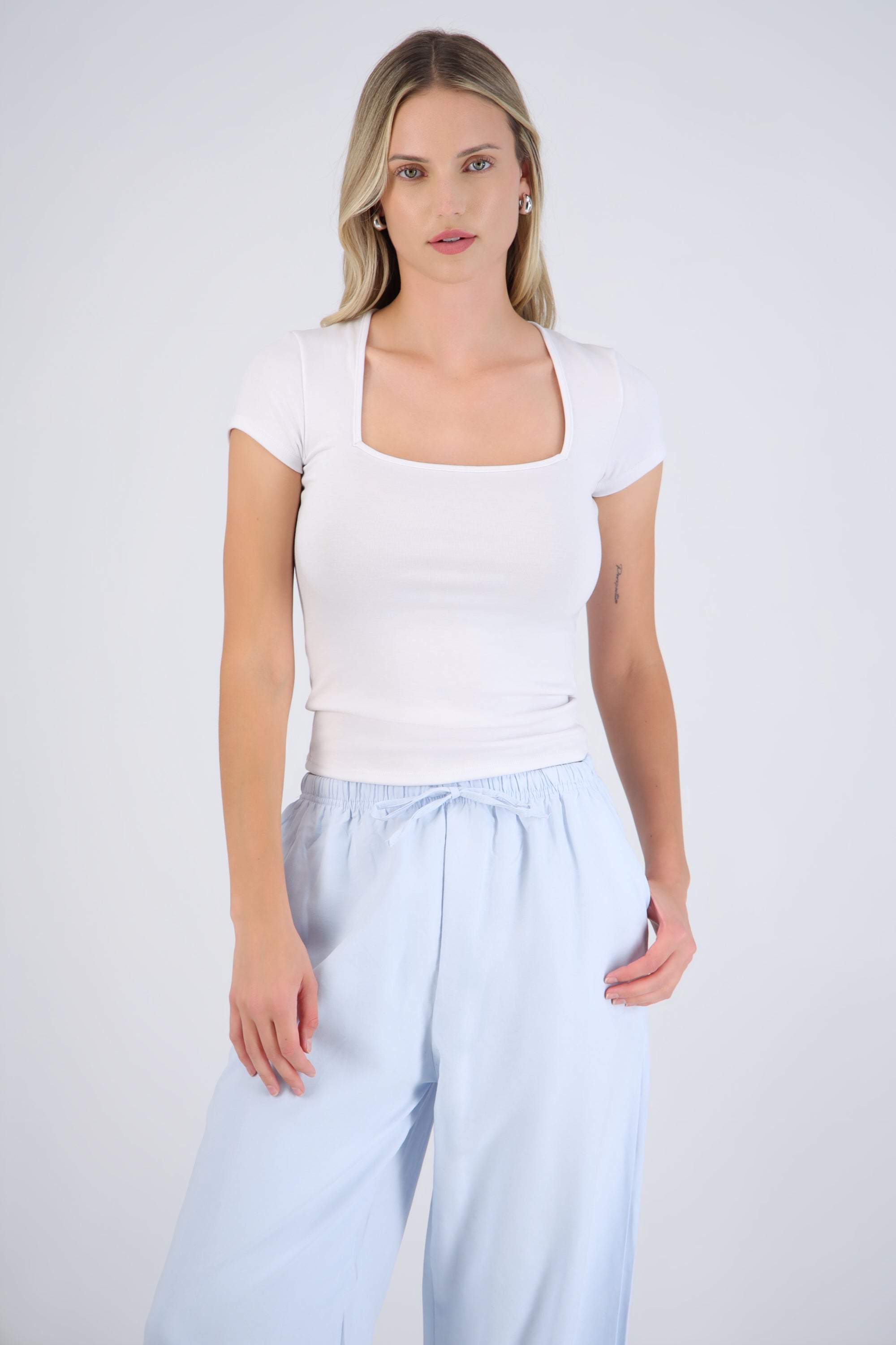 Top escote cuadrado m/c