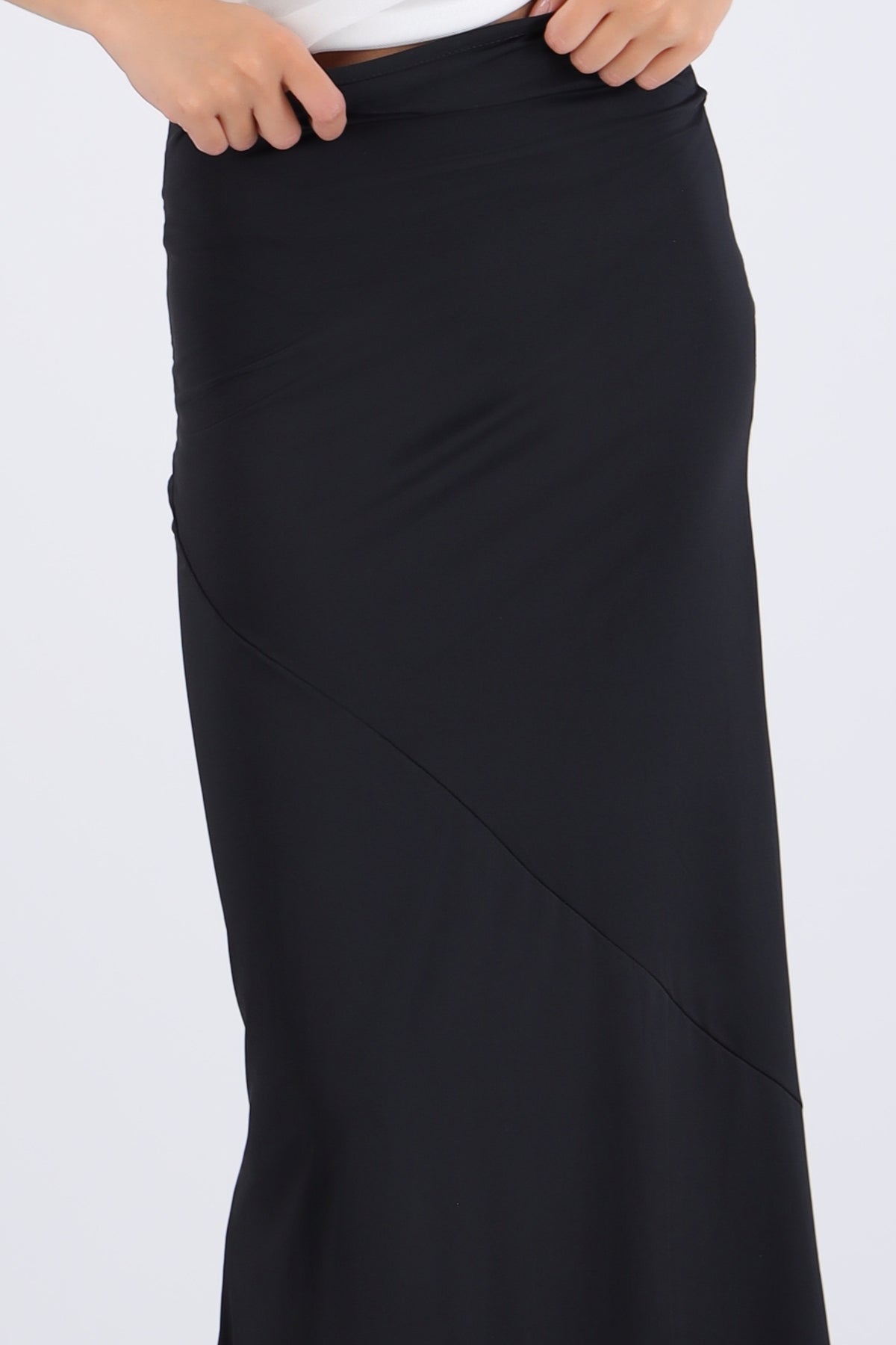 Maxi falda bodycon NEGRO
