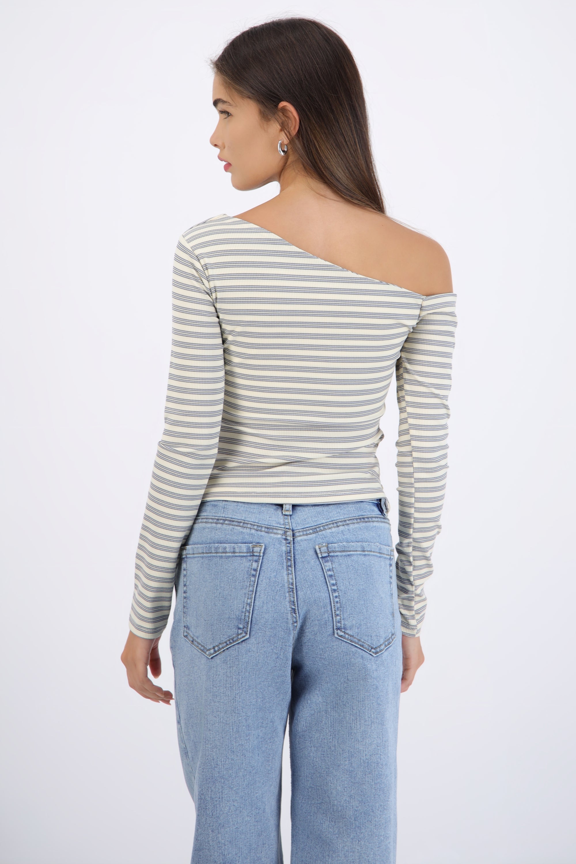 Top asimetrico one shoulder manga larga rayas