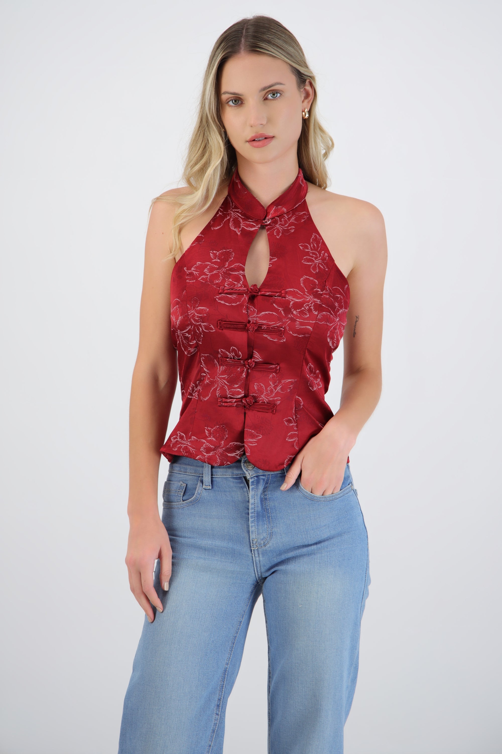 Top flores con alamares