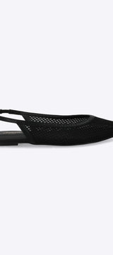 Flat red puntal sling back