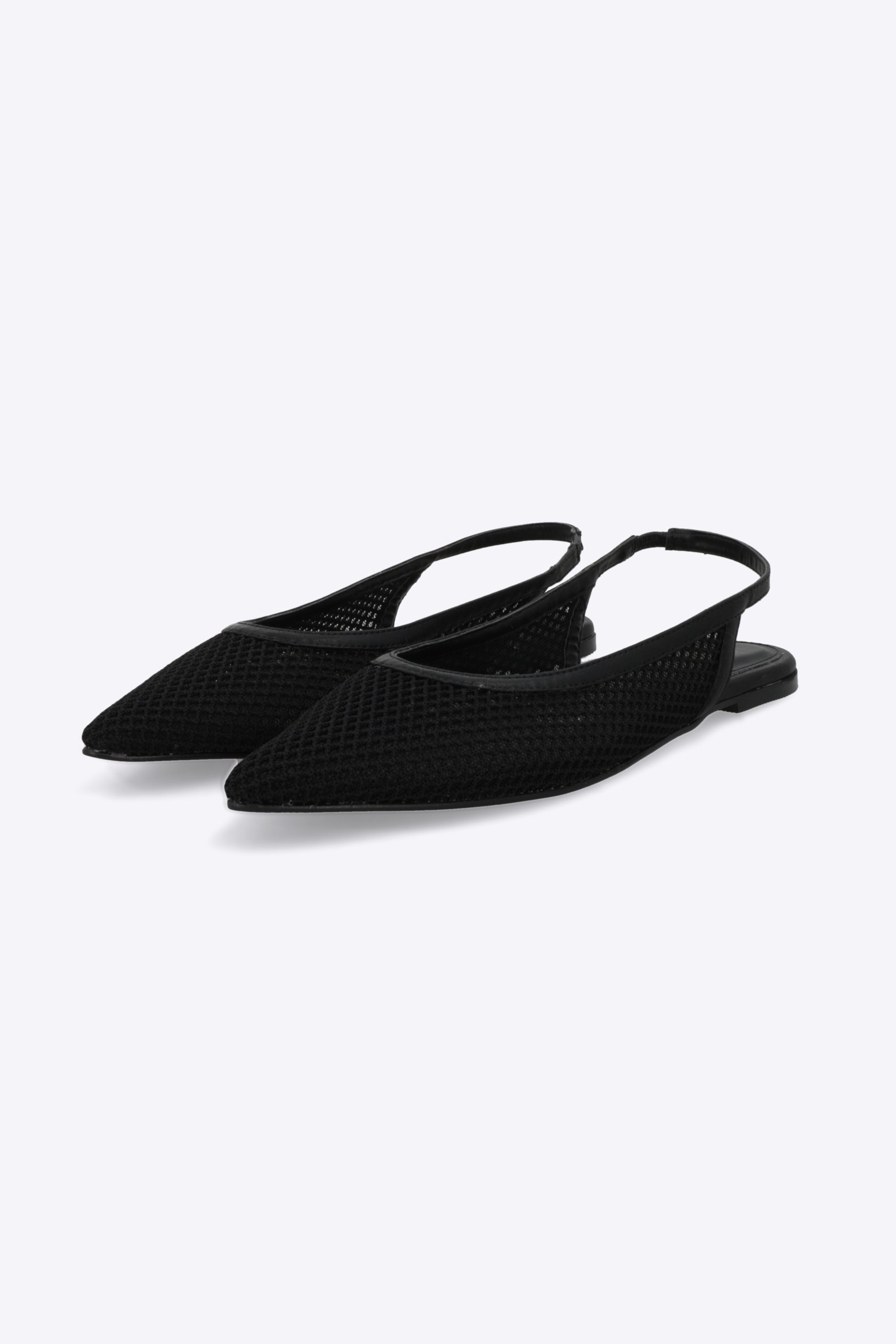 Flat red puntal sling back