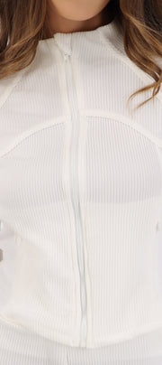 Chamarra deportiva rib tacto suave