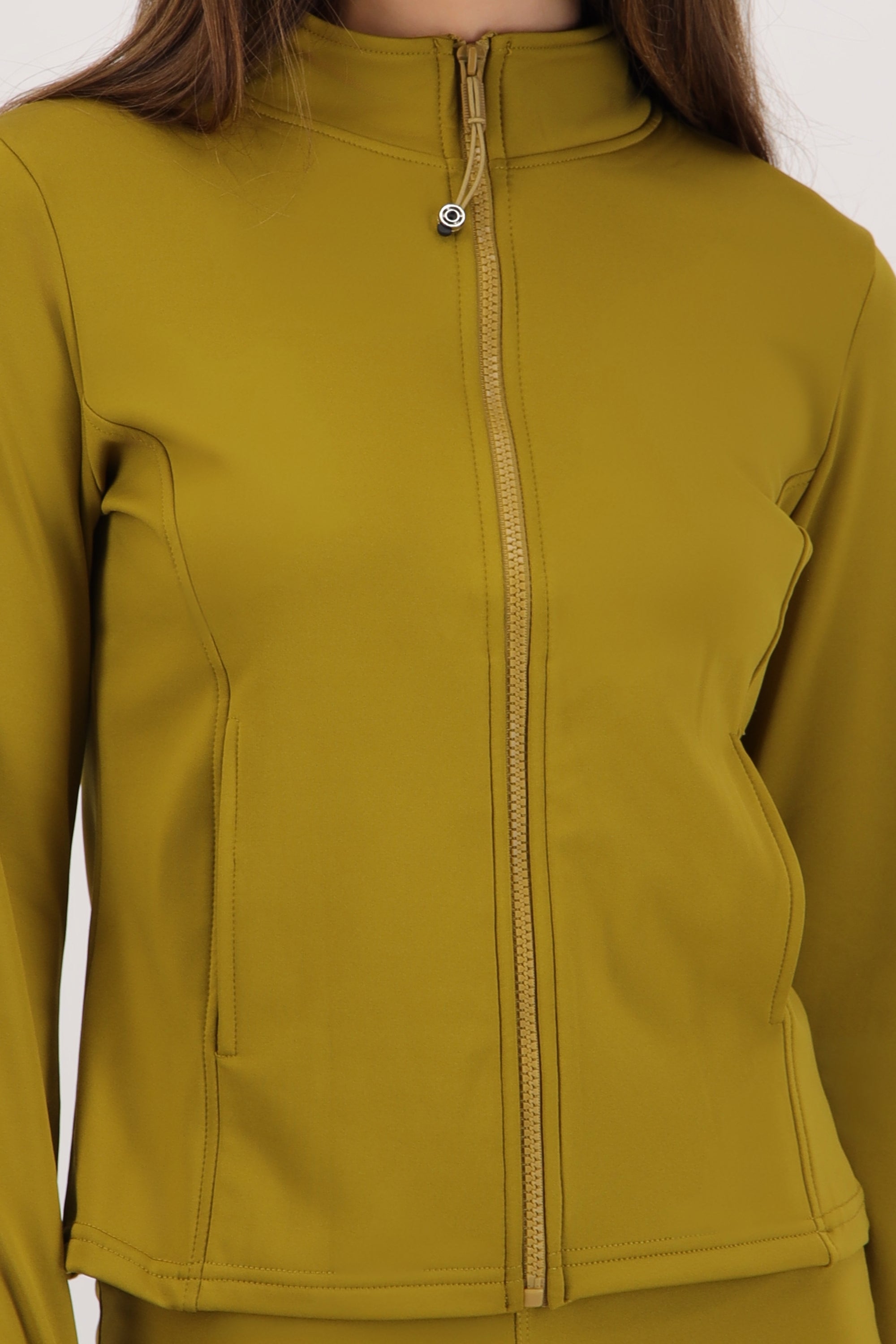 Chamarra deportiva con fleece