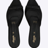 Tacón kitten peep toe moño
