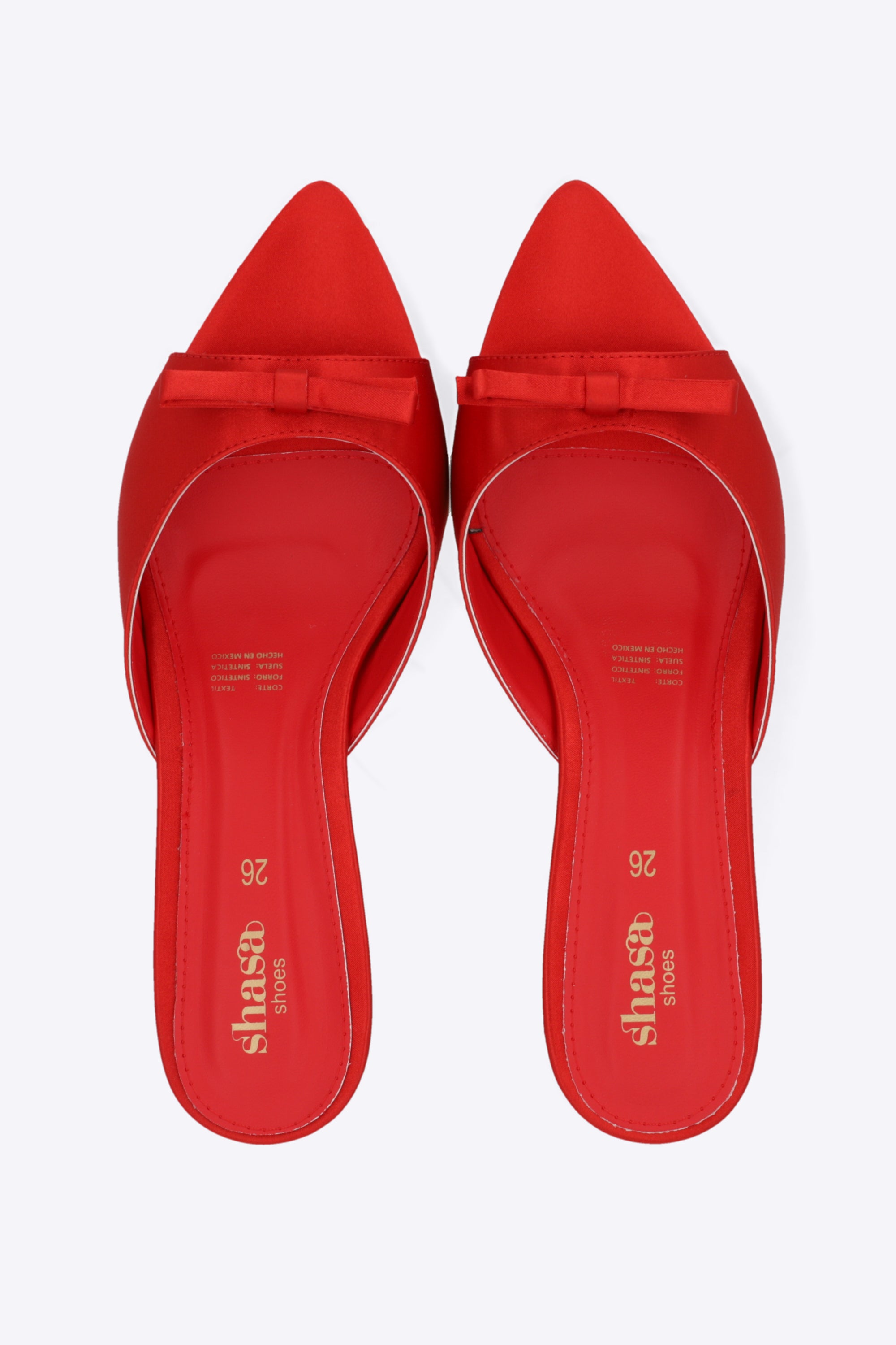 Tacón kitten peep toe moño