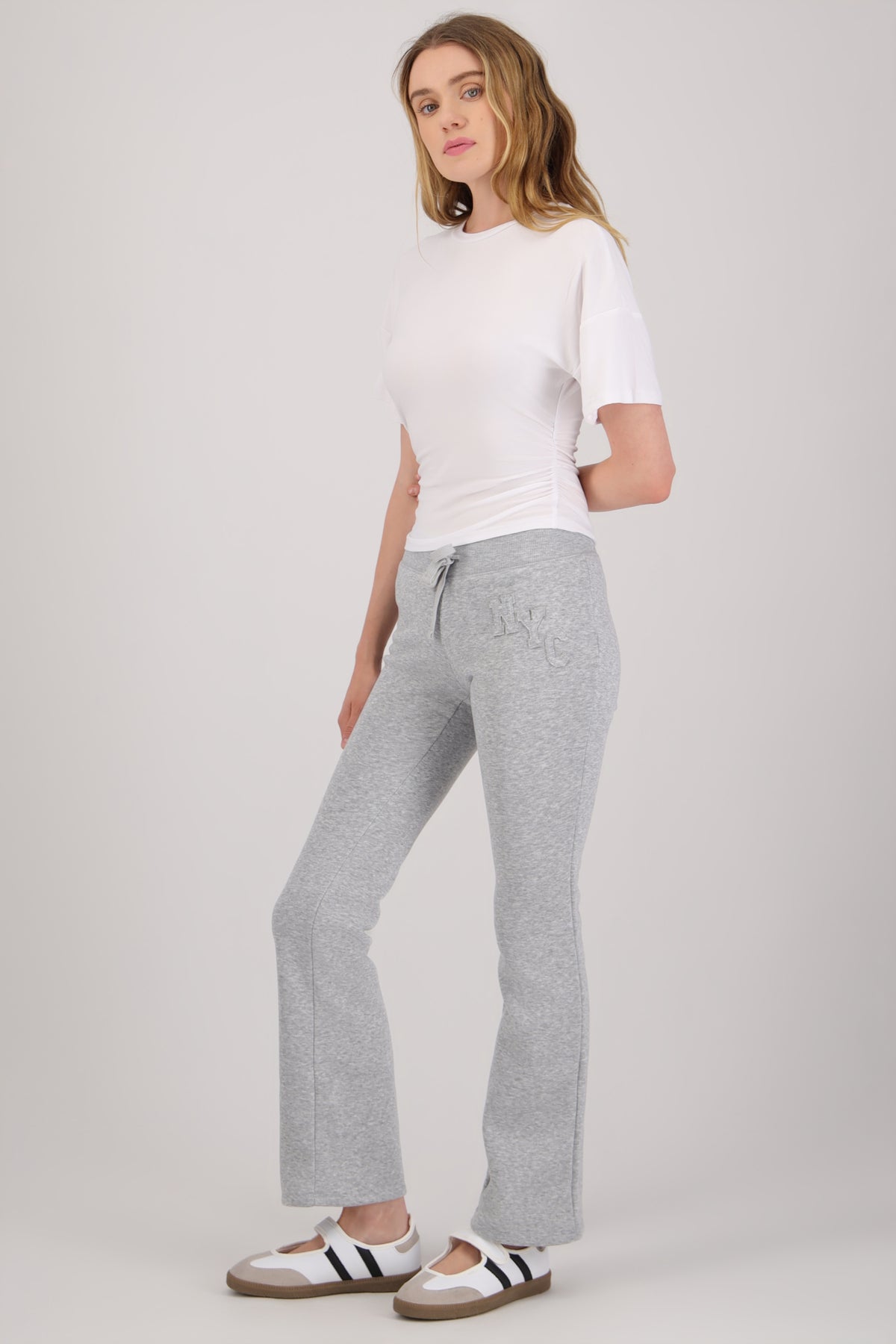 Pants bordado nyc GRIS JASPE