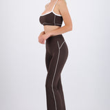 Pantalón deportivo costura constraste