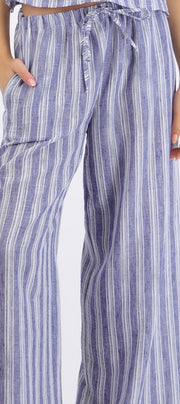 Pantalón textura lineas