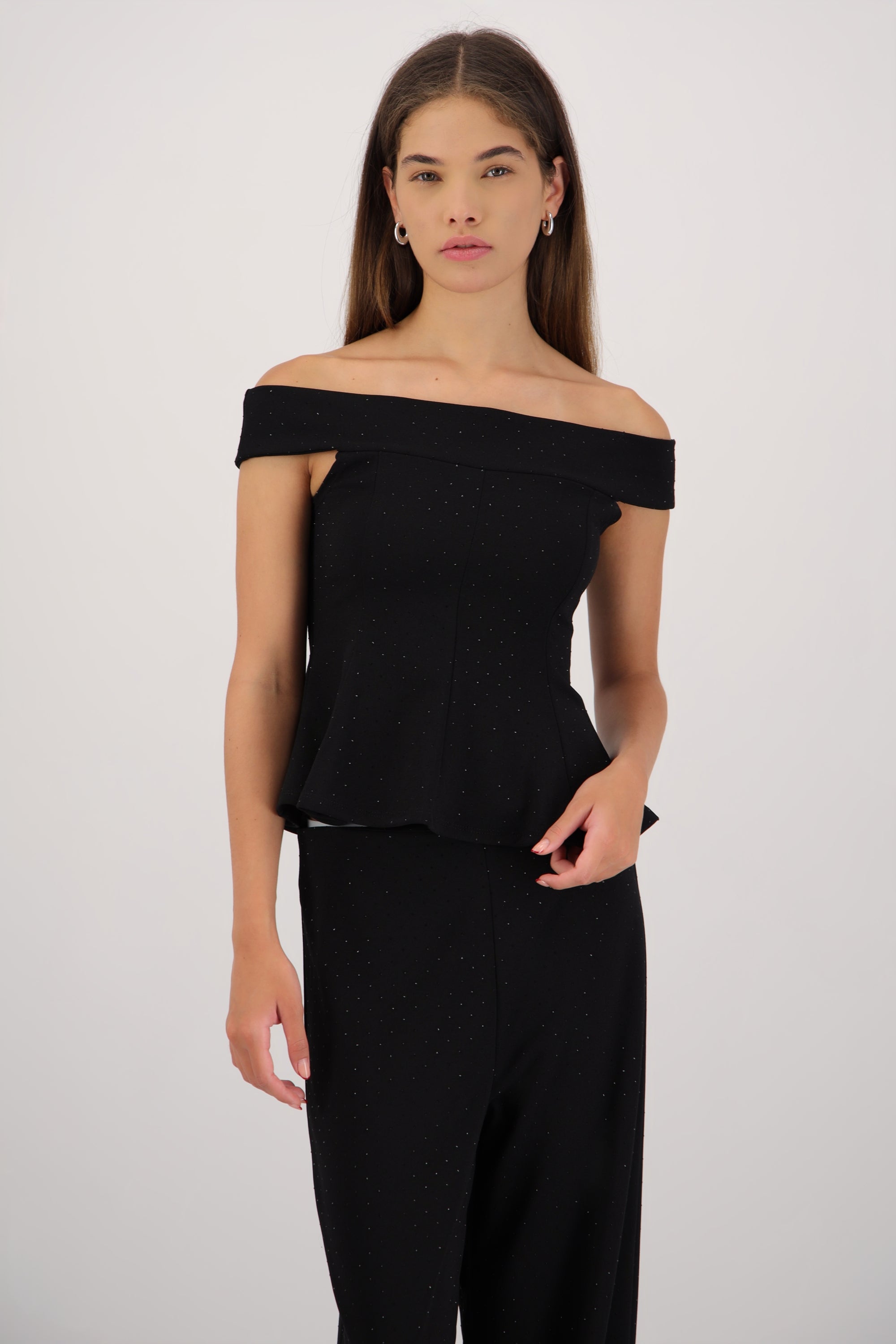 Top off shoulder detalle brillos NEGRO