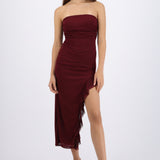 Vestido maxi bandeau mesh drapeado con abertura