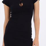 Vestido manga corte abertura escote