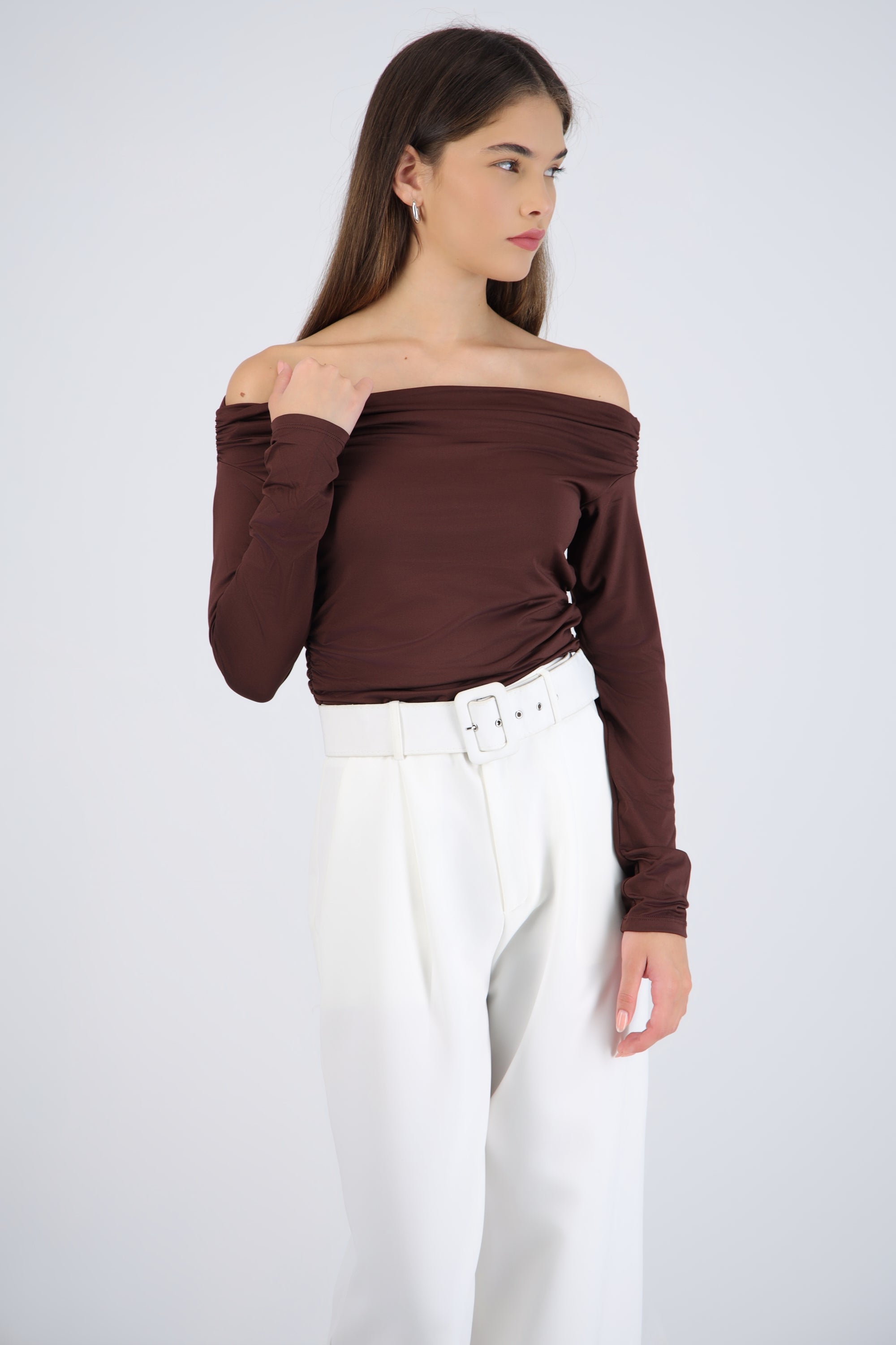 Bodysuit manga larga costados plisados