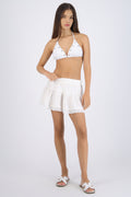Falda mini olan detalle crochet