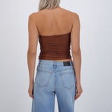 Top drapeado strapless