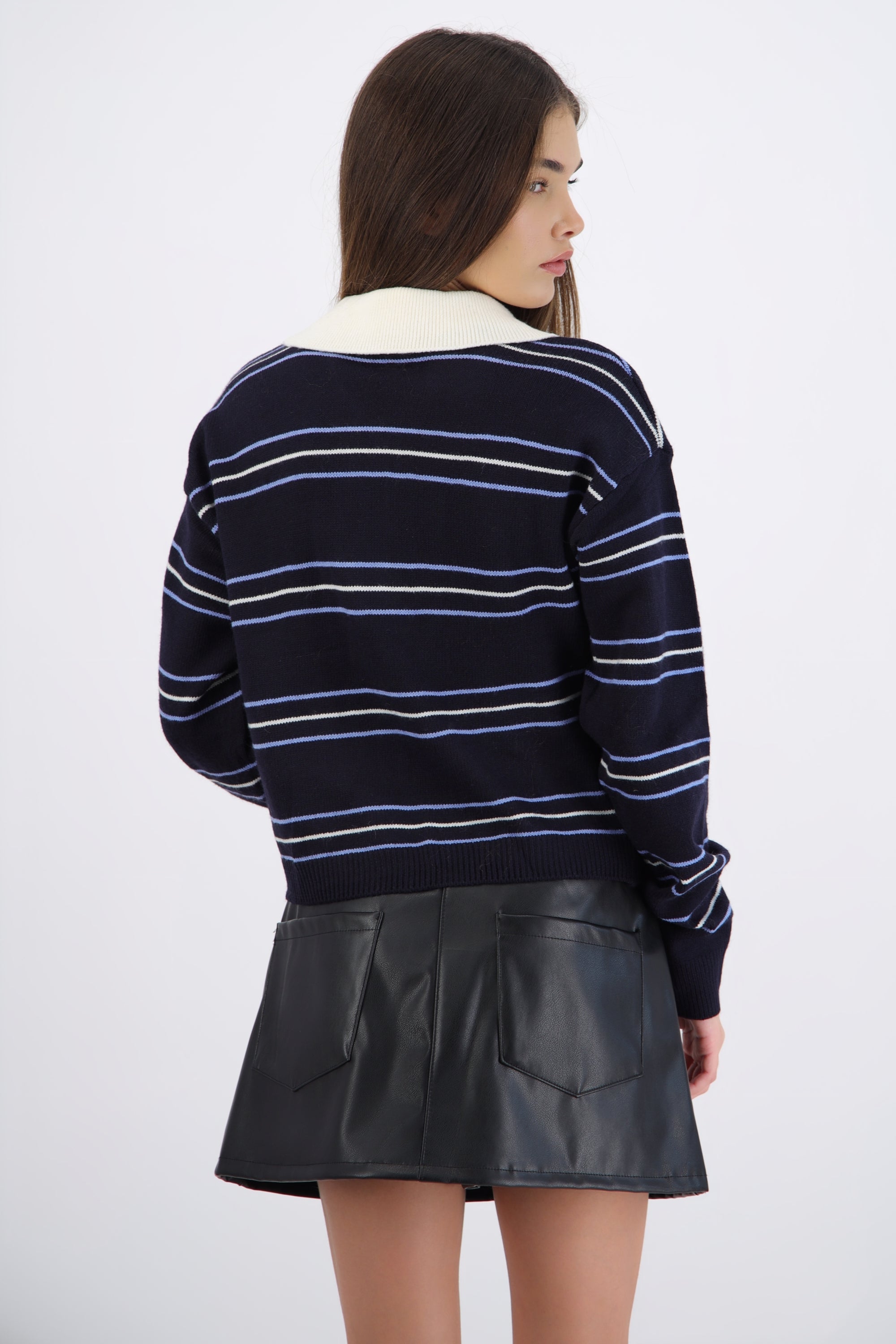 Suéter polo rayas crop