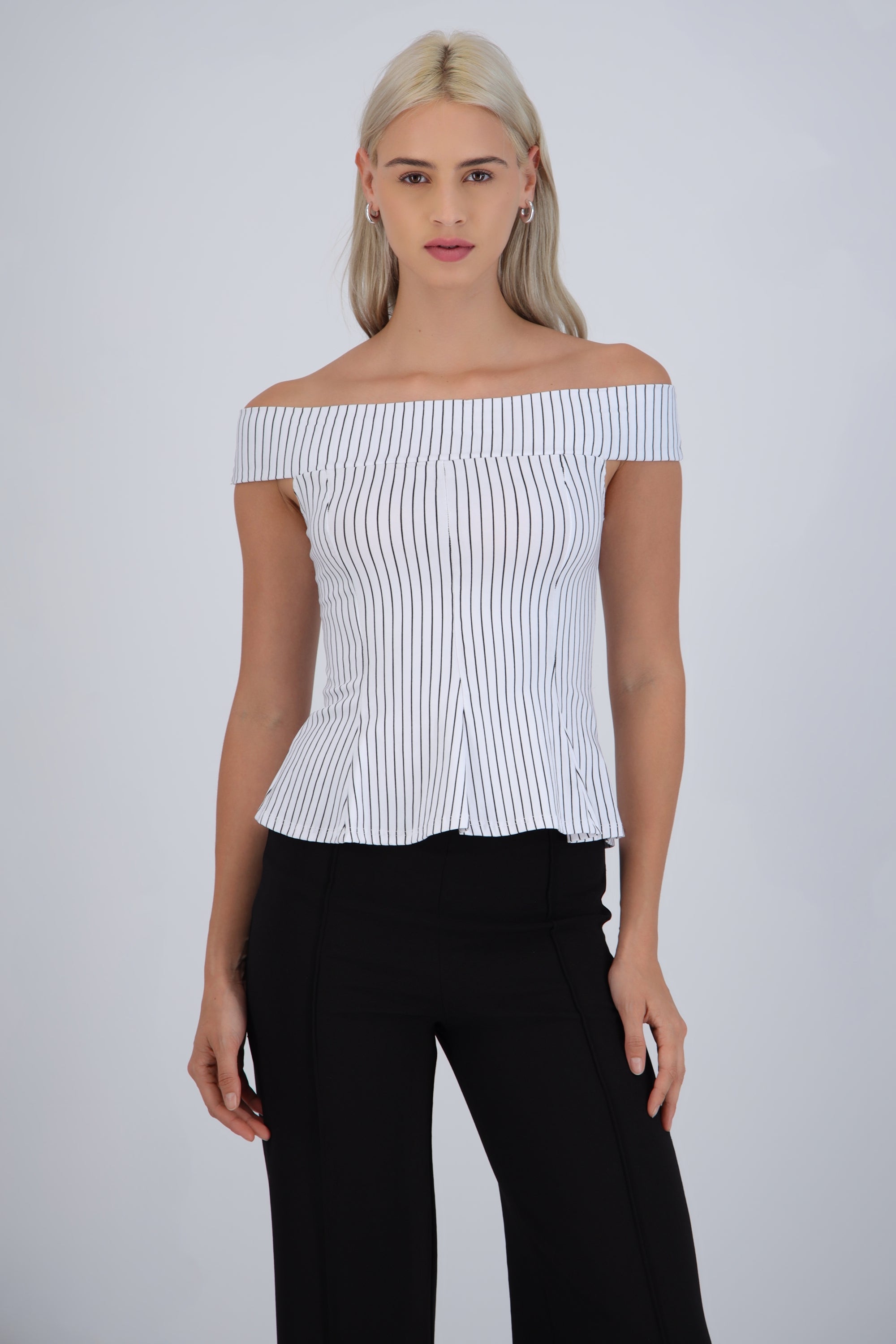 Top peplum off shoulder rayas
