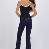 Pantalón deportivo contraste