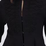 Chamarra denim alamares