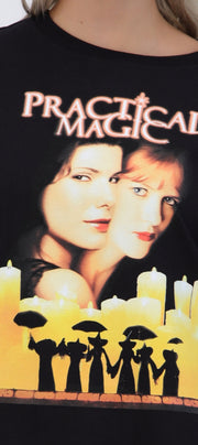 Playera practical magic