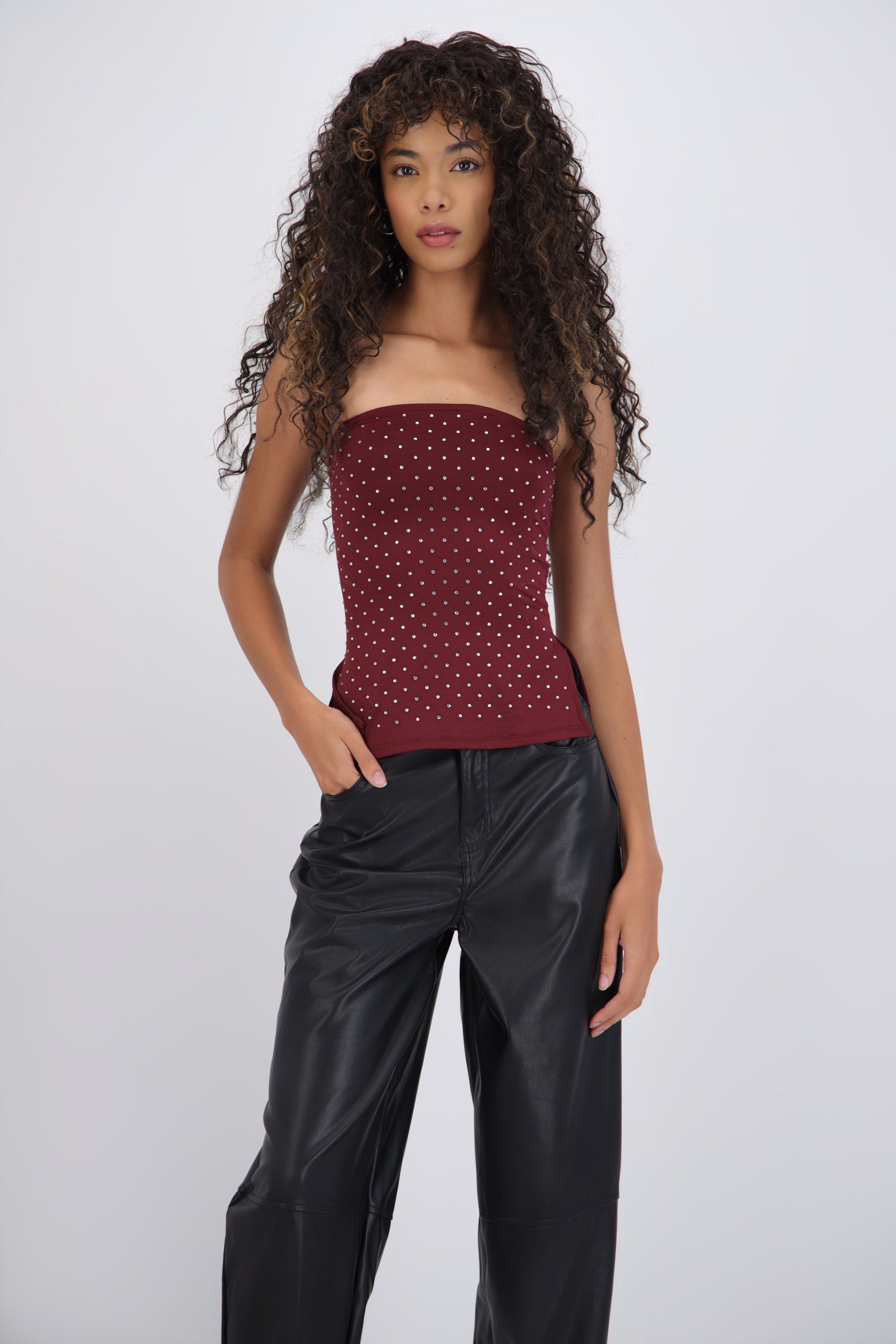 Top bandeau con aplicaciones brillos