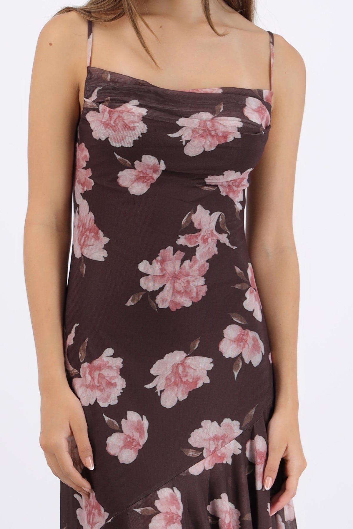 Vestido maxi asimetrico con tirantes estampado CAFE COMBO