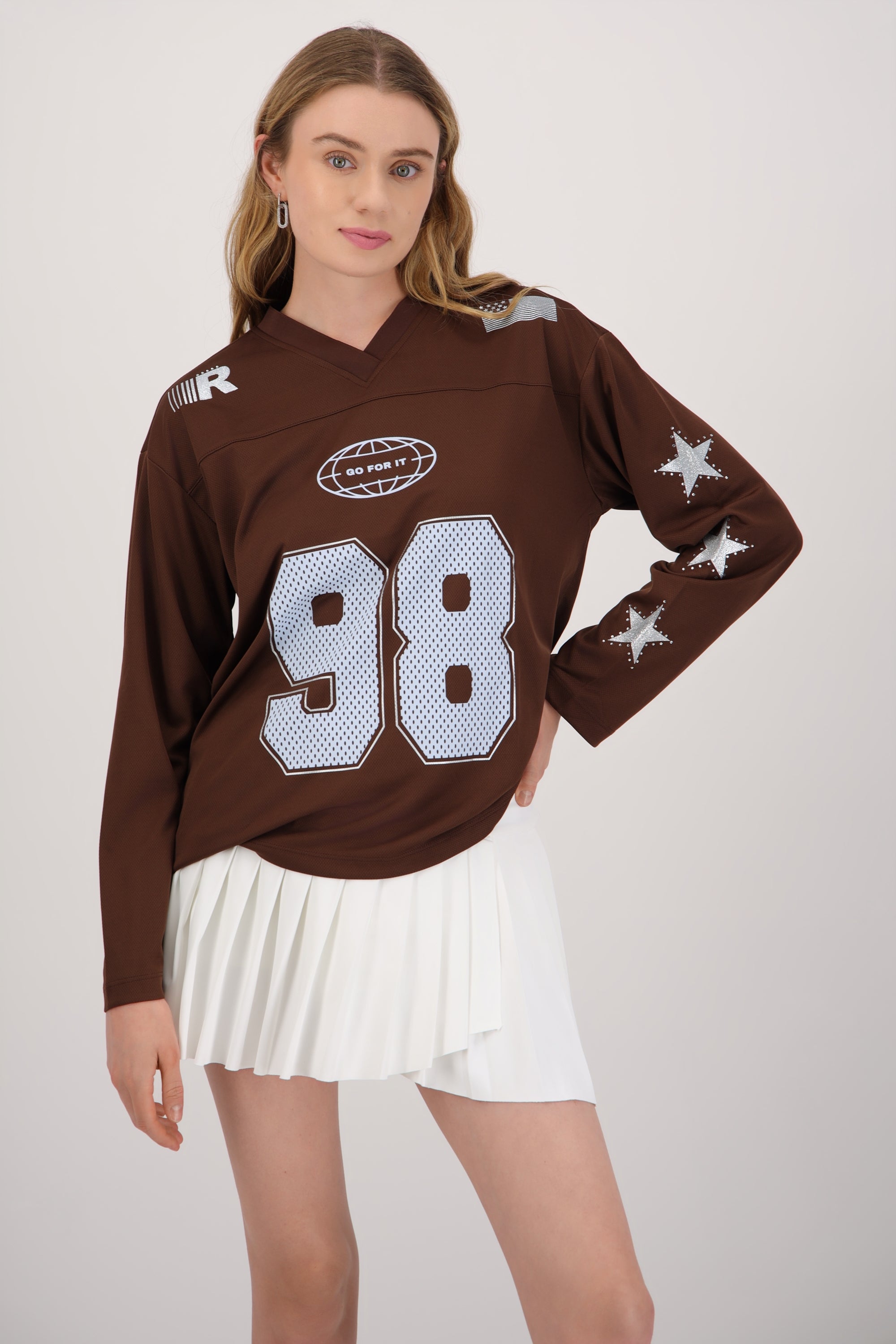 Playera manga larga jersey estampado CHOCOLATE