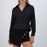 Camisa satinada ajustable
