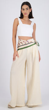 Pantalones texturizados con paliacates