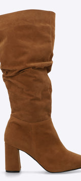 Bota alta slouchy gamucina