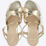 Tacón plataforma tiras cruzadas
