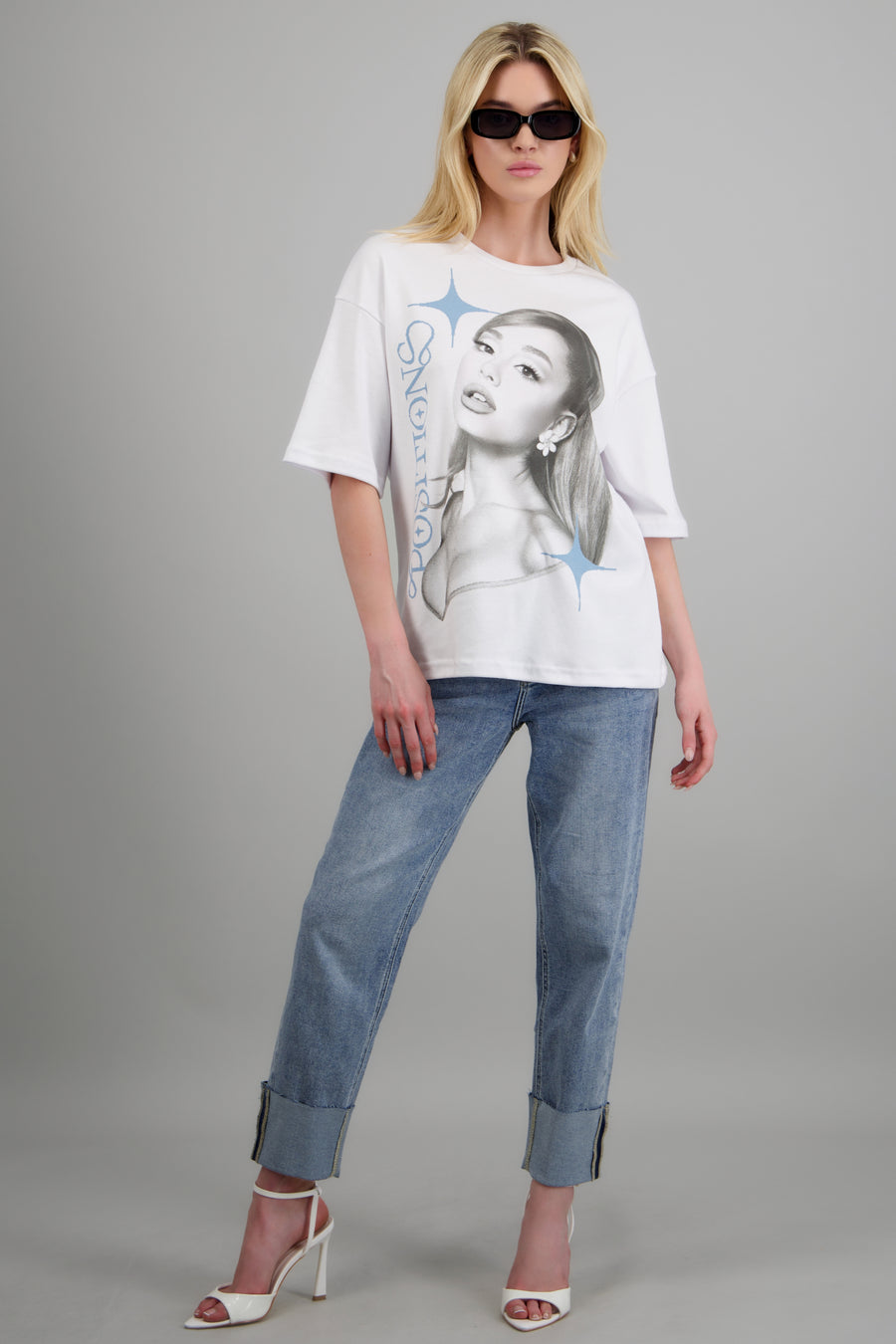 Playera ariana grande positions