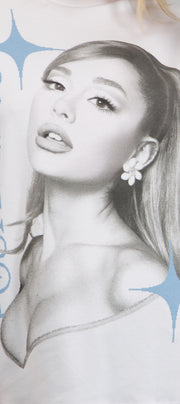 Playera ariana grande positions