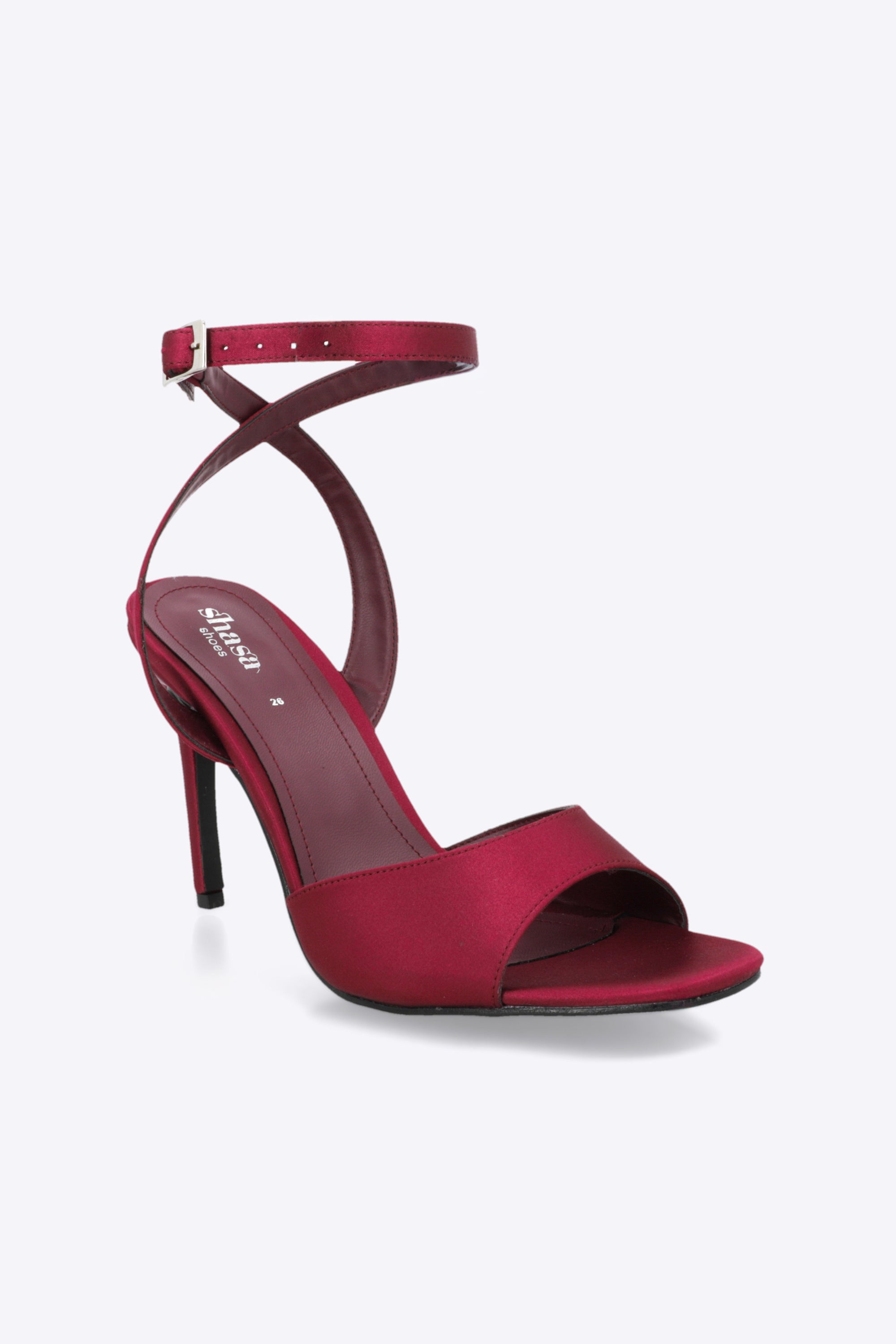 Tacón alto peep toe satin