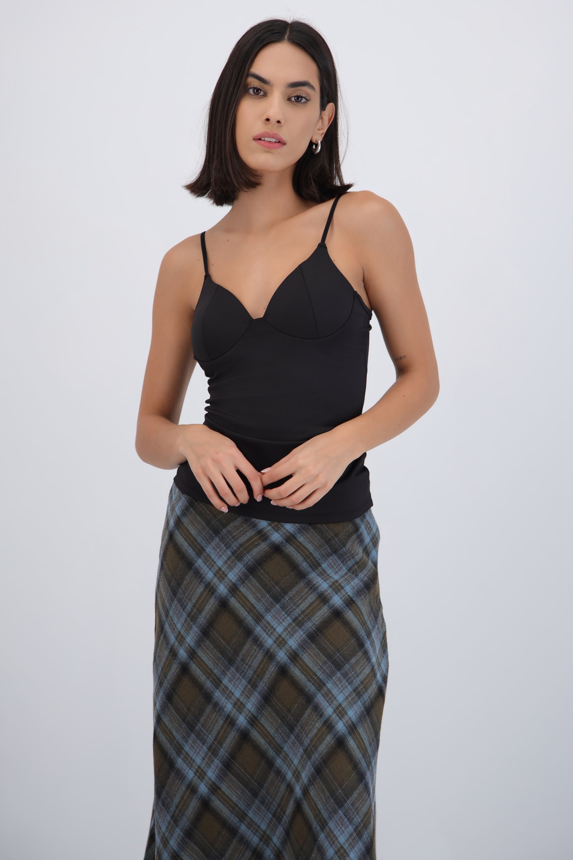 Top tirantes con copa liso