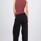Pantalón barrel ajustable