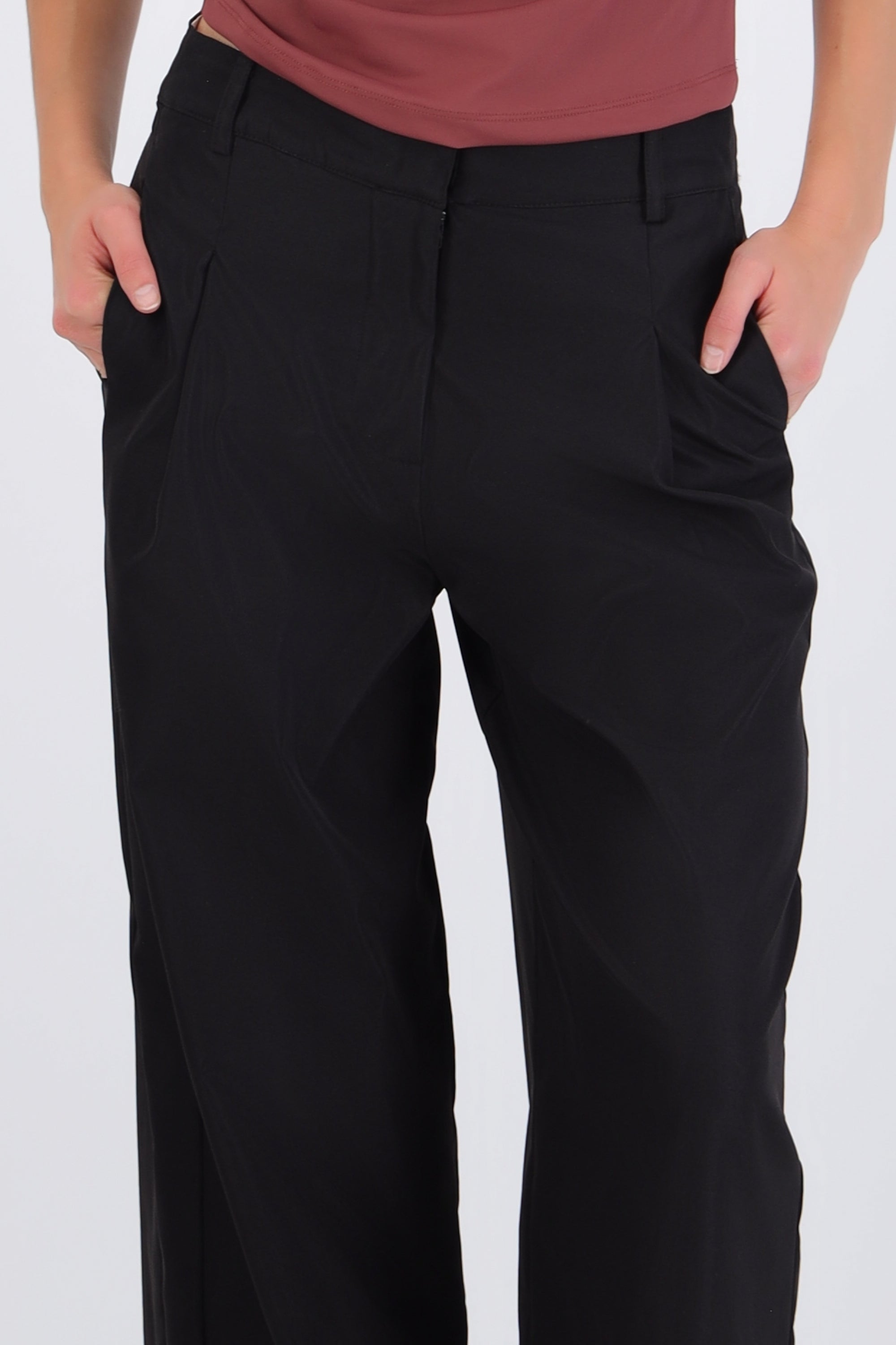Pantalón barrel ajustable