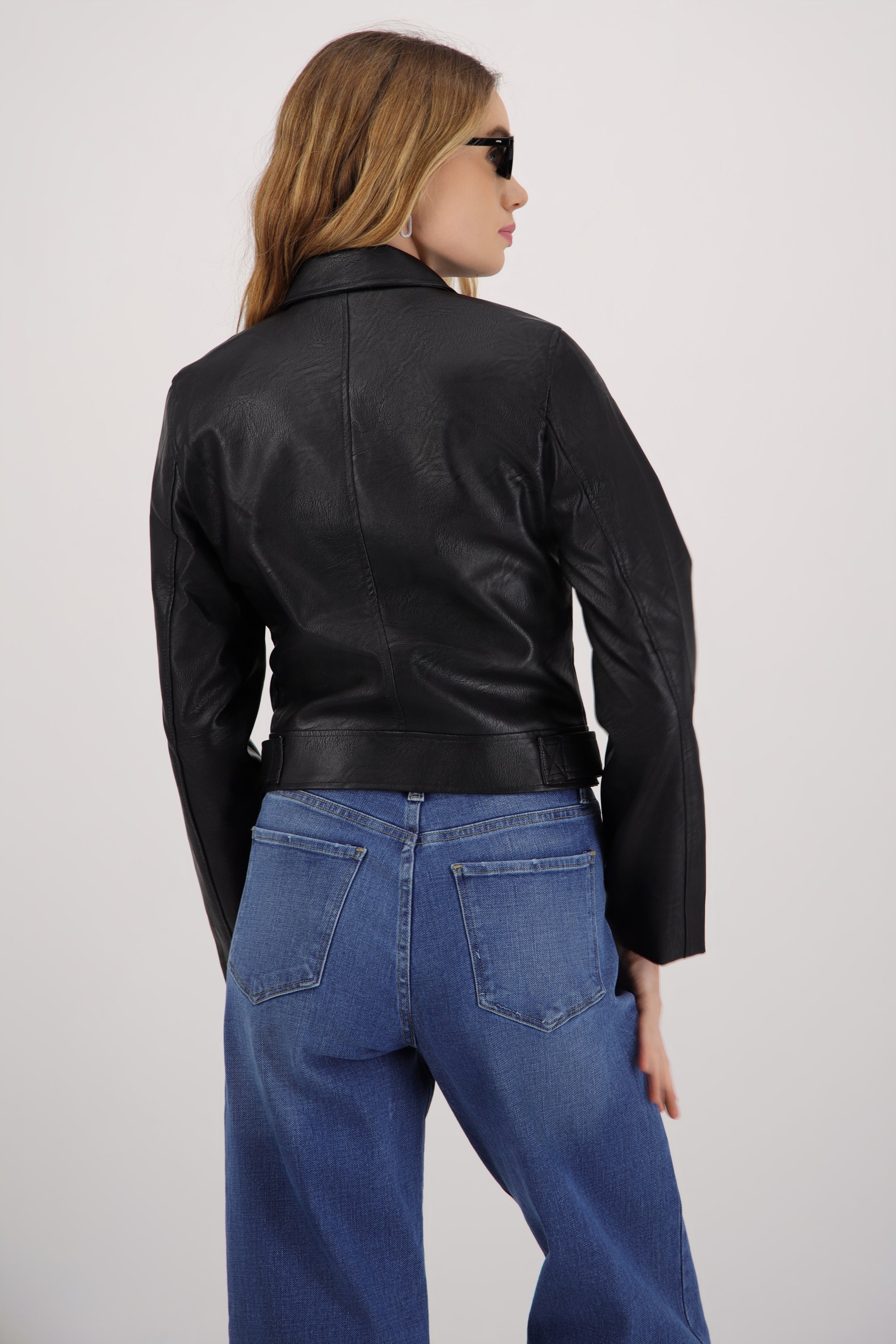 Chamarra PU biker detalle cierres NEGRO