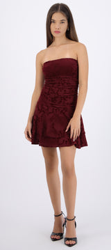 Vestido mini olanes detalle flores textura