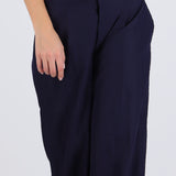 Pantalón amplio detalle pretina alta