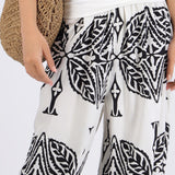 Pantalón globo detalle estampado